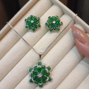 Zircon locket set