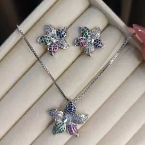 China gold Flower locket set
